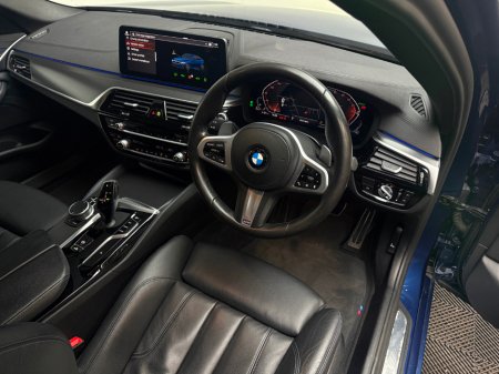 2021 BMW 5 Series - thumbnail 14