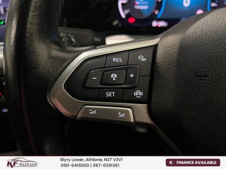 2022 Volkswagen Golf 2022 Volkswagen Golf Life 2.0TDI 6 Speed Manual 115bhp 5dr - 222 Reg €24,995 thumbnail