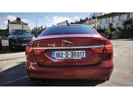 2016 Jaguar XF - thumbnail 6