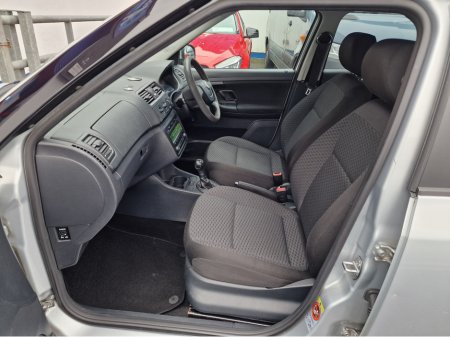 2013 Skoda Fabia 1.2 TSI-DSG AUTOMATIC-NEW NCT-LOEW MILEAGE €5,450 thumbnail