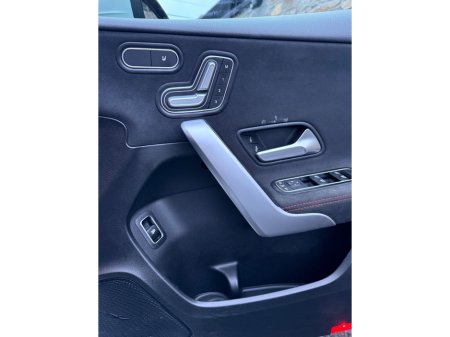 2020 Mercedes-Benz A Class A 250 A/T AMG Line €31,995 thumbnail