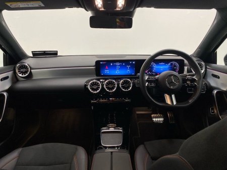 2024 Mercedes-Benz A Class - thumbnail 2