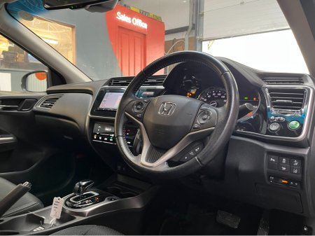 2019 Honda Grace - thumbnail 10