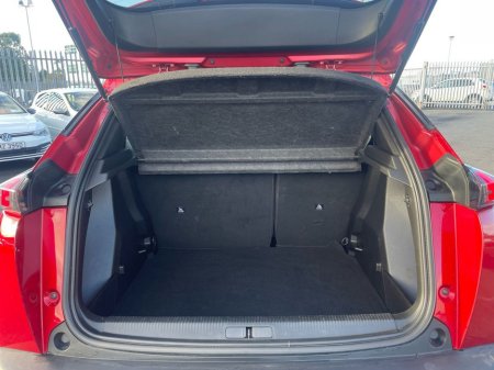 2021 Peugeot 2008 1.5 BlueHDI 110bhp Allure €19,975 thumbnail