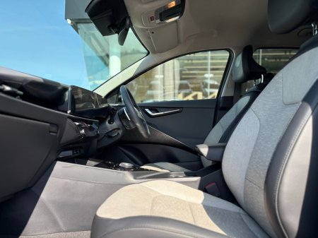 2023 Kia Niro - thumbnail 2