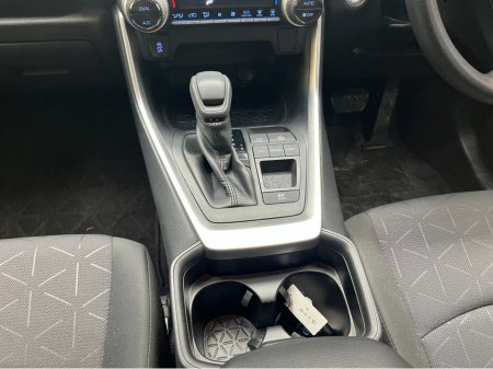 2020 Toyota Rav4 - thumbnail 17