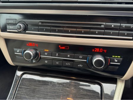 2016 BMW 5 Series 520d M-SPORT AUTO €18,950 thumbnail