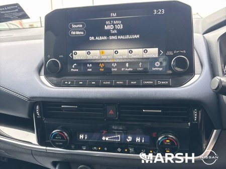 2023 Nissan Qashqai 1.3 MILD HYBRID SV PREMIUM 5DR €28,925 thumbnail