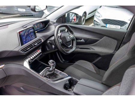 2021 Peugeot 3008 - thumbnail 5