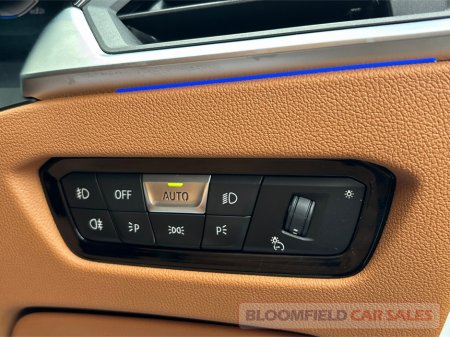 2019 BMW 3 Series - thumbnail 26