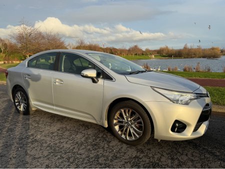 2015 Toyota Avensis 1.6 D LUNA 4DR