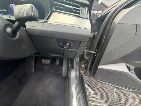 2018 Volkswagen Passat - thumbnail 24