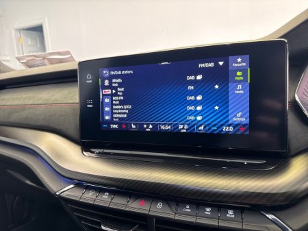 2022 Skoda Octavia - thumbnail 18