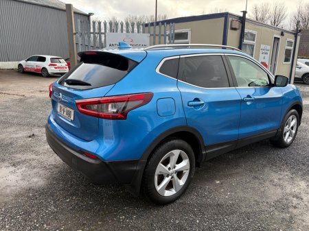 2018 Nissan Qashqai - thumbnail 3