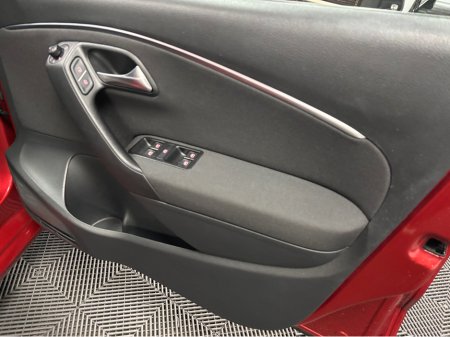 2015 Volkswagen Polo *VOLKSWAGEN POLO* *DSG* *BT AUDIO* *ONLY 7K KLMS* *REVERSE CAMERA* *DRIVE MODES* *TRADE INS WELCOME* €12,950 thumbnail