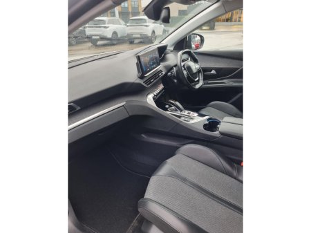 2021 Peugeot 5008 1.5 BlueHDi 130bhp Allure Auto €29,950 thumbnail