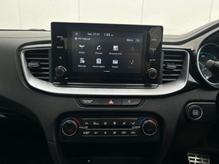 2021 Kia XCeed Phev 5DR Auto €19,950 thumbnail