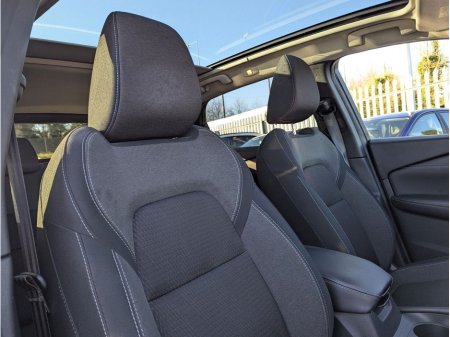 2023 Nissan Qashqai 1.3i M/Hyb SV Premium 2 Tone *PRICE DROP* €30,450 thumbnail