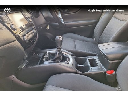 2019 Nissan X-Trail 1.7 DSL SV 7 SEAT MY19 4DR €19,950 thumbnail