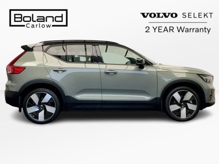 2024 Volvo XC40 - view 4