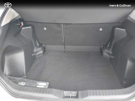 2023 Toyota Yaris Cross - thumbnail 7