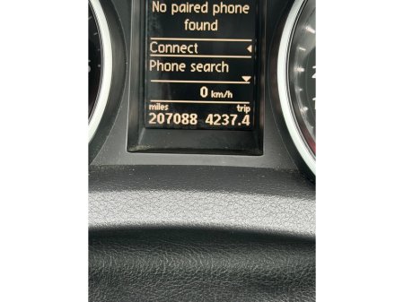 2012 Volkswagen Golf - thumbnail 5