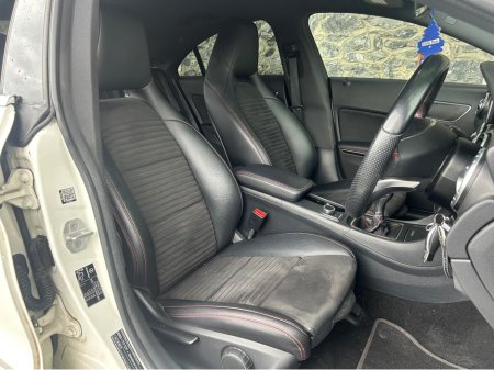 2017 Mercedes-Benz CLA Class 180 AMG LINE 4DR SPORT €19,950 thumbnail