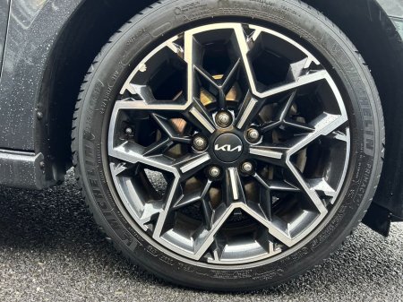 2023 Kia Ceed 1.0 GT Line €24,995 thumbnail