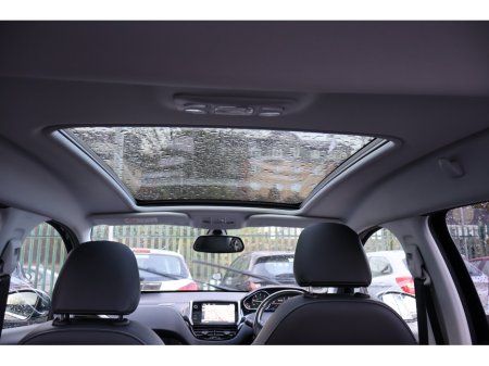 2015 Peugeot 2008 ALLURE Low Mileage Huge Spec €9,495 thumbnail