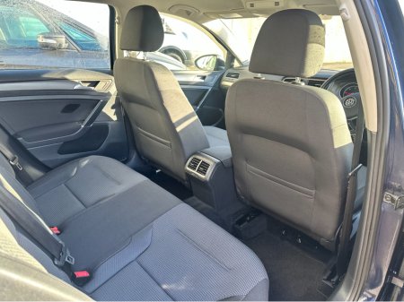 2013 Volkswagen Golf 1.6 TDI SE BLUEMOTION 105PS 5DR €6,300 thumbnail