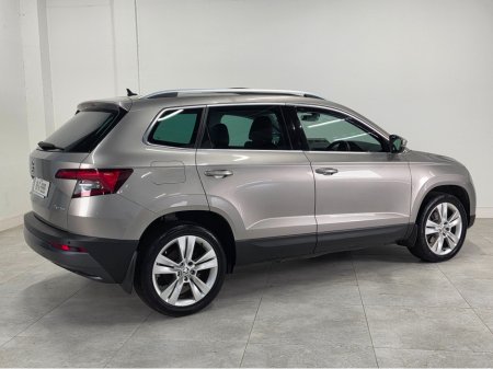 2018 Skoda Karoq STYLE 1.6 TDI 116 BHP - Pan Roof, Leather €15,900 thumbnail