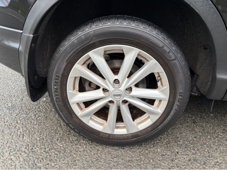 2014 Nissan Qashqai 1.5 DSL SV SAFETY PK 4 4DR €4,999 thumbnail
