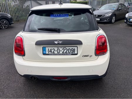 2014 MINI Hatch 1.5 D 3DR ONE €7,750