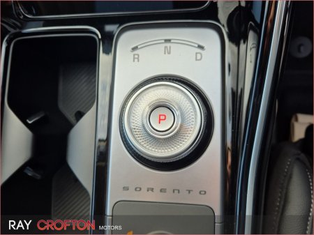 2026 Kia Sorento  thumbnail