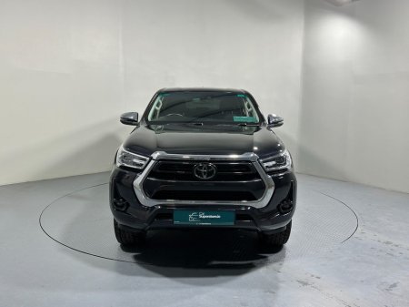 2022 Toyota Hilux Invincible 2.4 D4D Auto Double Cab €36,800 thumbnail