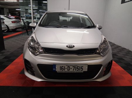 2016 Kia Rio - thumbnail 4