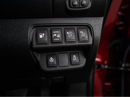 2016 Nissan Leaf - thumbnail 22