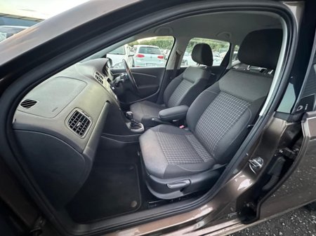 2014 Volkswagen Polo - thumbnail 14