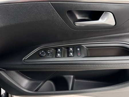 2019 Peugeot 5008 - thumbnail 33