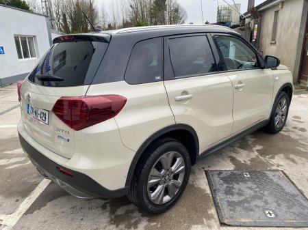 2023 Suzuki Vitara 1.4 Hybrid SZ-T MT €22,950 thumbnail