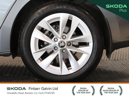 2025 Skoda Octavia - thumbnail 9