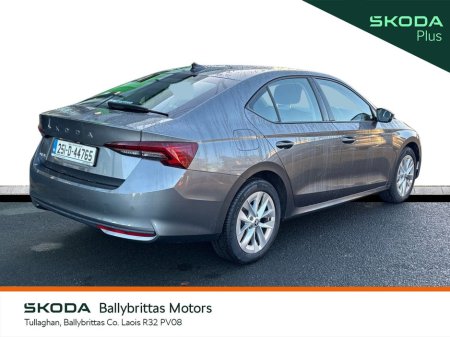 2025 Skoda Octavia Selection 2.0TDI 115HP €32,850