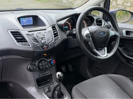 2015 Ford Fiesta ZETEC 1.0 PETROL NEW NCT €7,950 thumbnail