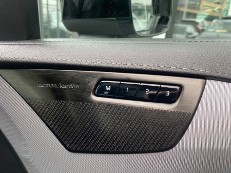 2024 Volvo XC90 T8 Dark Plus Recharge AWD Auto (PHEV) €69,900 thumbnail