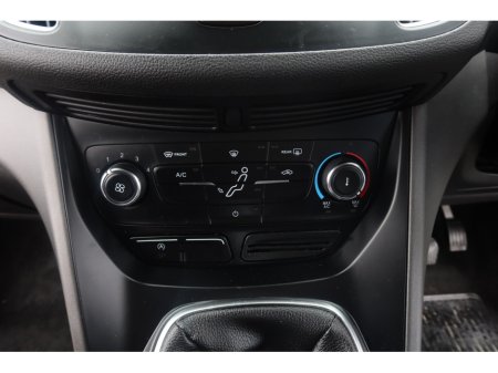 2015 Ford Grand C-Max 1.5 TDCI ZETEC 120 120PS 5DR €7,500 thumbnail