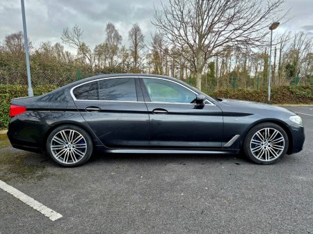 2017 BMW 5 Series - thumbnail 11