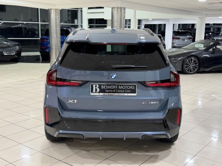 2025 BMW X1 - thumbnail 4