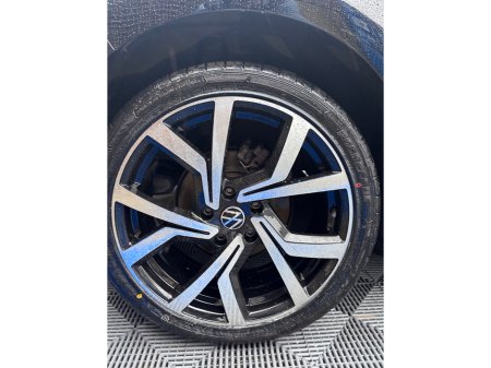 2015 Volkswagen Golf TRENDLINE 1.2 TSI D7F 110HP 5DR AUTO €12,950 thumbnail