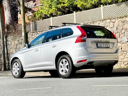 2015 Volvo XC60 - thumbnail 7