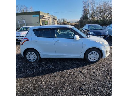 2016 Suzuki Swift 1.2 GLX Automatic €9,950 thumbnail